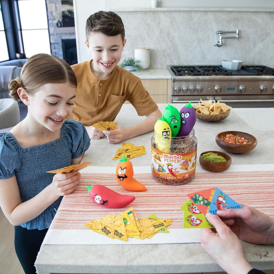 MindWare Nacho Pepper! Match and Grab Card Game, view 5